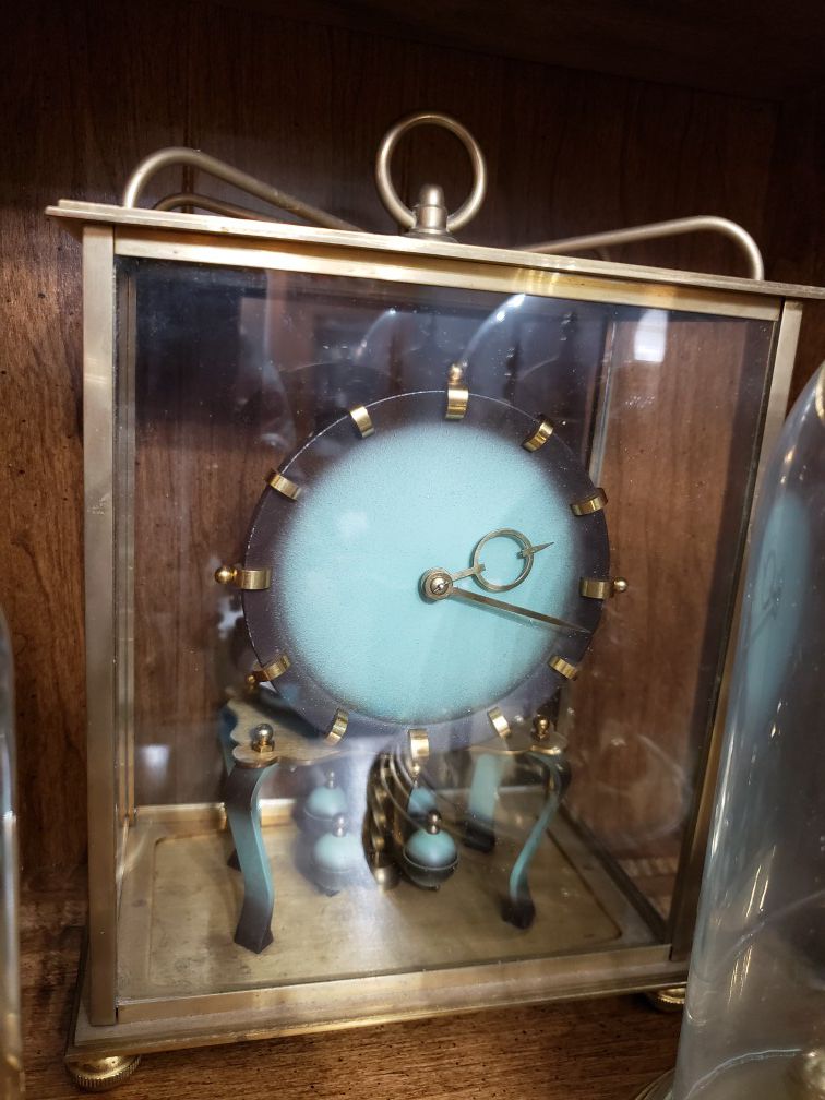 Antique anniversary clock
