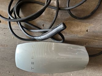 Tesla 40amp charger