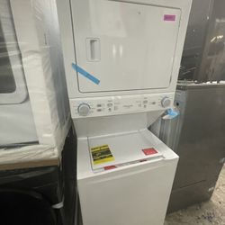 Frigidaire 27β Washer And Dryer Stackable In White New Open Box Electric