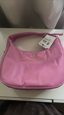 Lululemon Pink Shoulder Bag New with Tags
