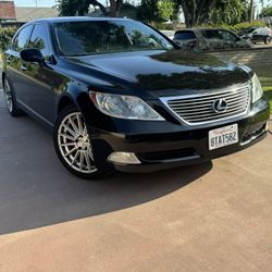 2007 Lexus LS 460