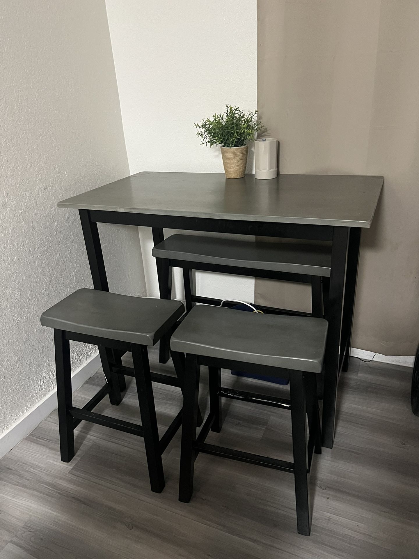 Farmhouse Dining Table