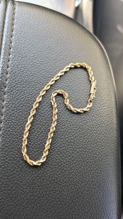 Gold bracelet
