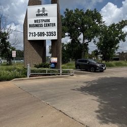 New Helper For Sign Install 