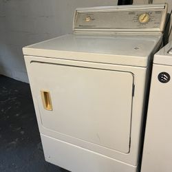 Amana Has Dryer - FREE for Scrap or Fix