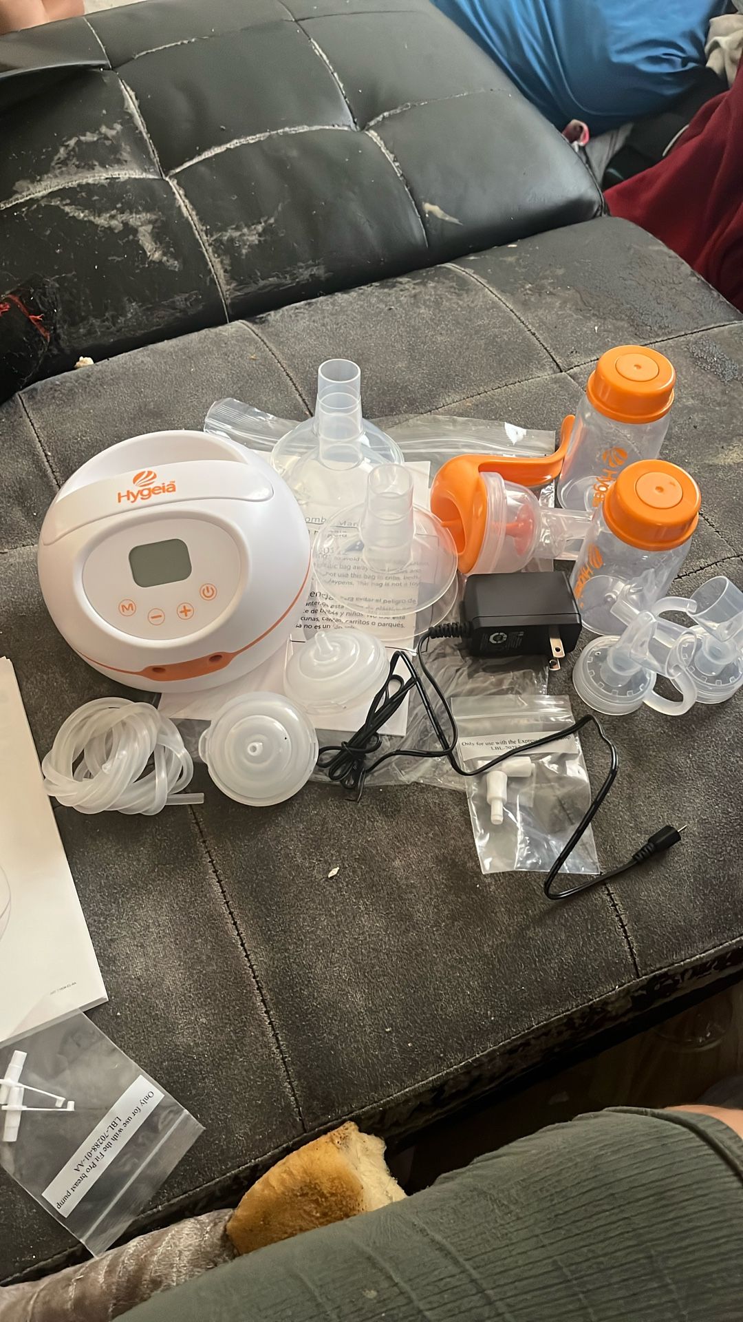 Breast pump