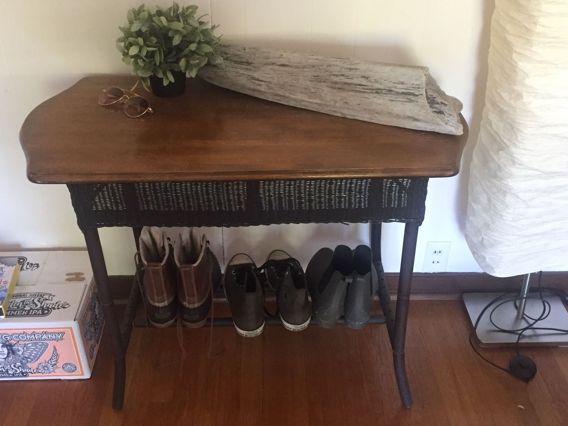 End table