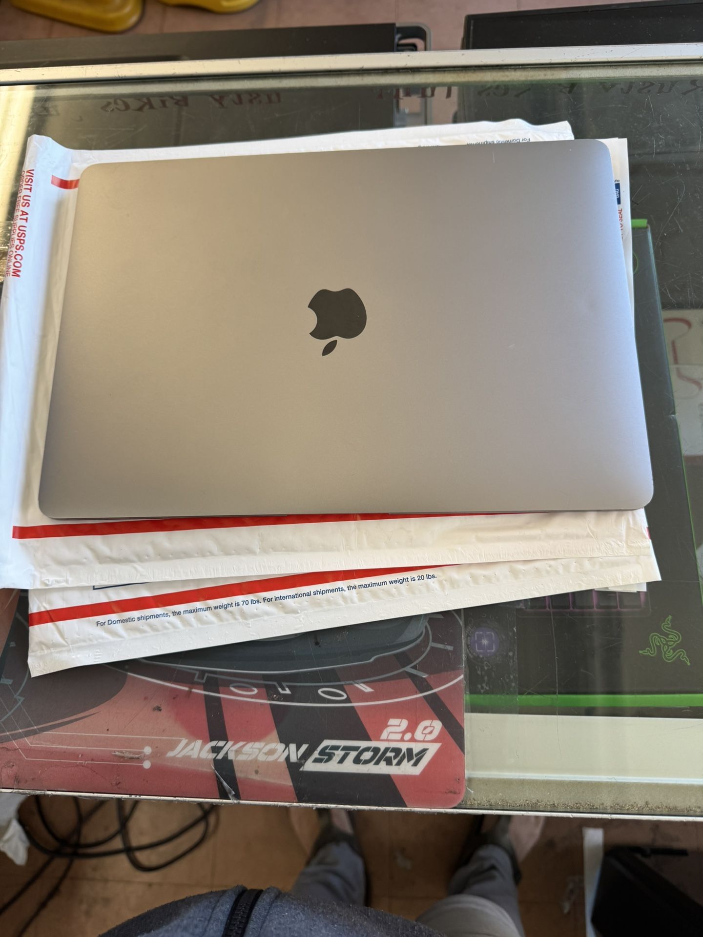 Apple MacBook Air 13” 2020 A2179 i3 8GB RAM 256GB SSD macOS