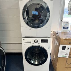 LG 24inch. Electric Front Load Washer & Dryer Set