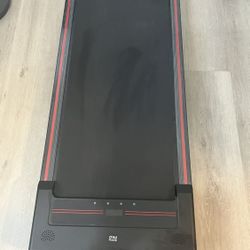Q1 Under Desk Treadmill