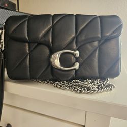 Crossbody , Wristlet, Clutch