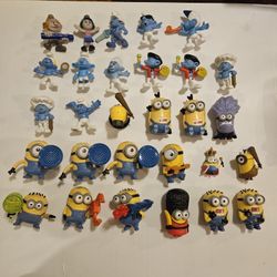 Minions And Smurfs Figures