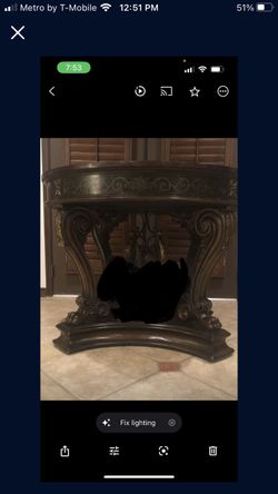 Circle Entrance Table 