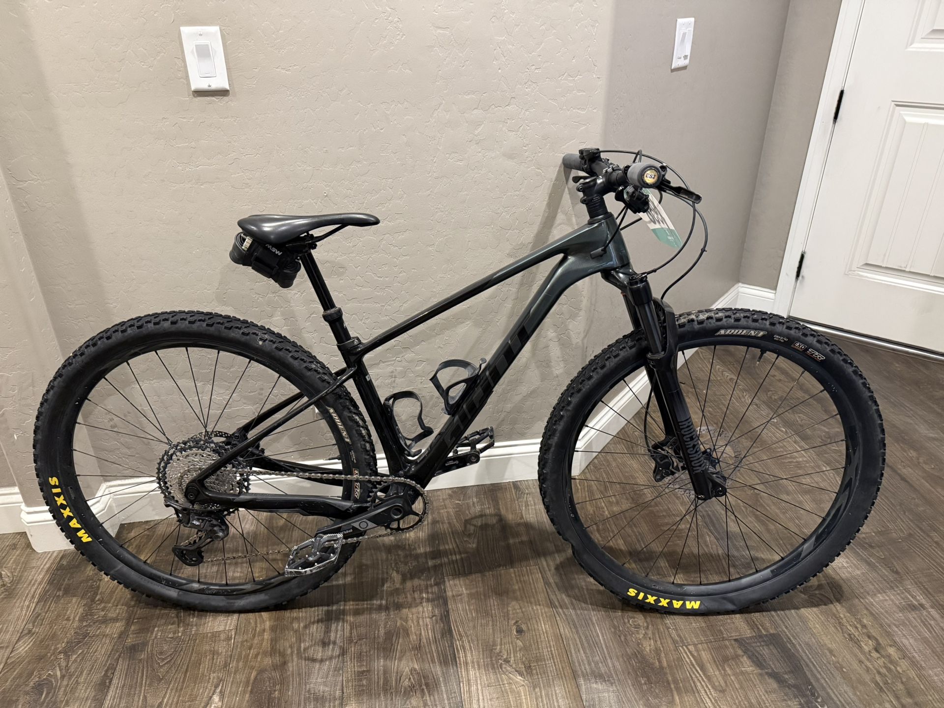 2022 Giant XTC advanced Small