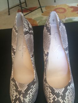 Jessica Simpson heels