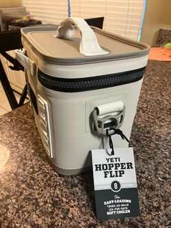 YETI Hopper Flip 8 Soft Cooler