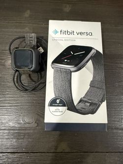 Fit Bit Versa Watch Special Edition + Health Tracker