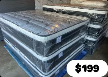 ✨Mattress pillow top  ✨2 pillows included 🔸12” inches 🟢Queen $199 🟡Full $180 🟠Twin $130 🔴King $299 🔵Cal king $299 ☑️Delivery available $20🚚