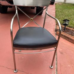 4 chairs for dining room  