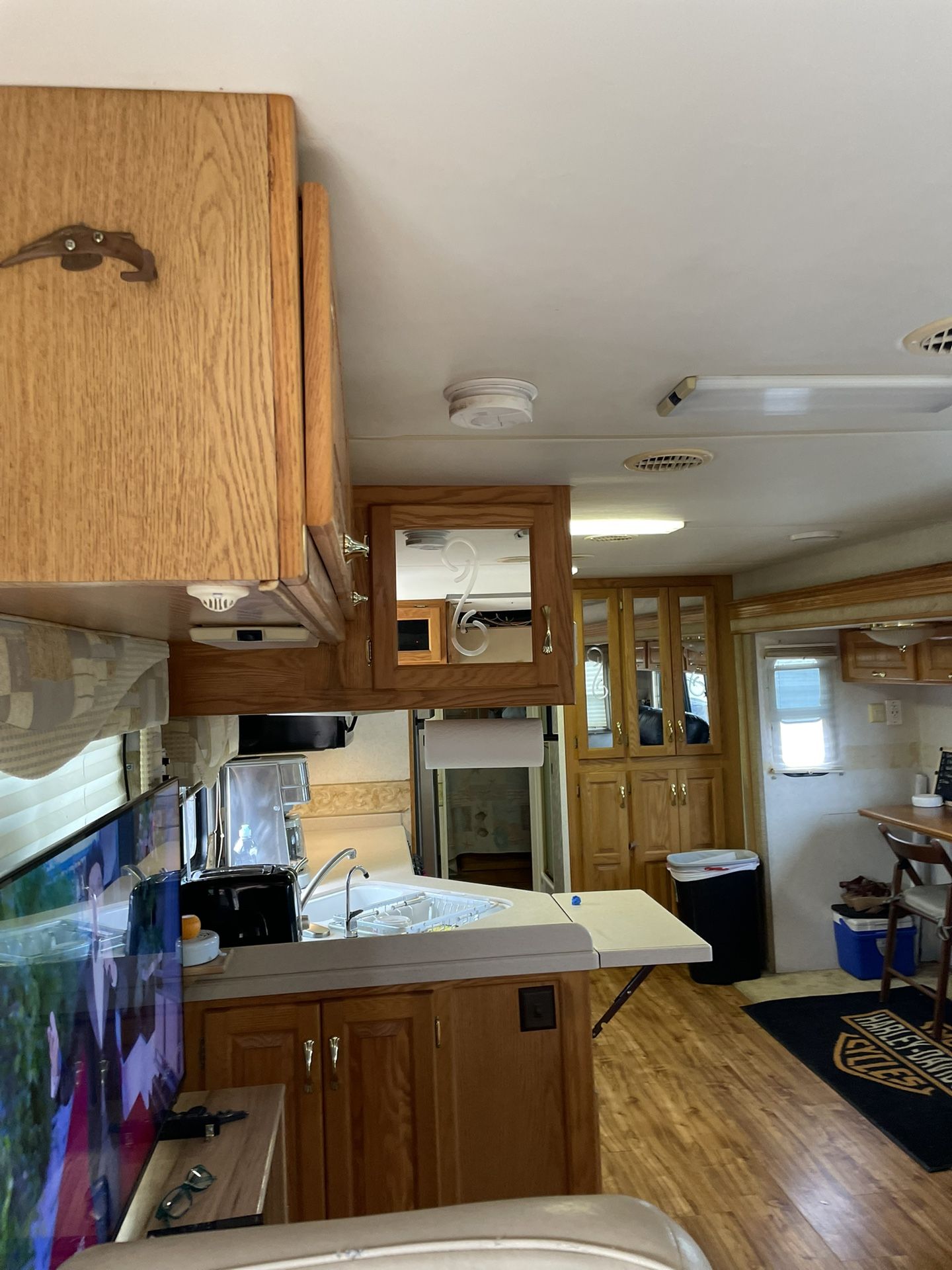 2004 Newmar Kountry