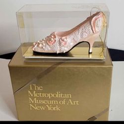 MET Museum of Art Pink Beaded Shoe Ornament - NIB