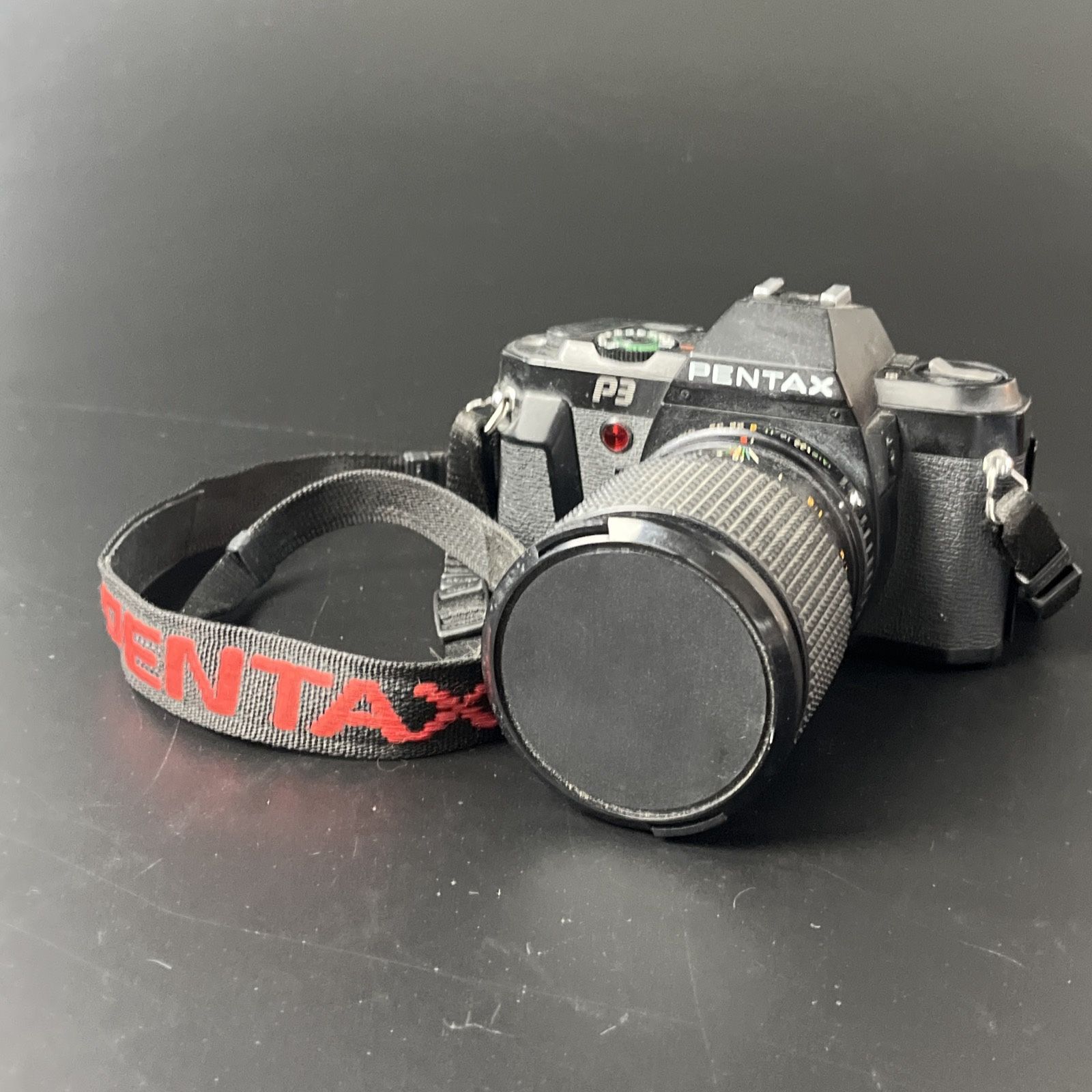 Vintage Pentax P3n 35mm SLR Film Camera & Albinar ADG 28-85mm Zoom Lens Untested