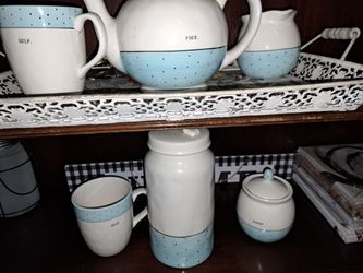 Rae Dunn 6 PC Blue Teapot Set. $40OBO