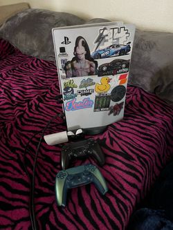Ps5 with disc insert
