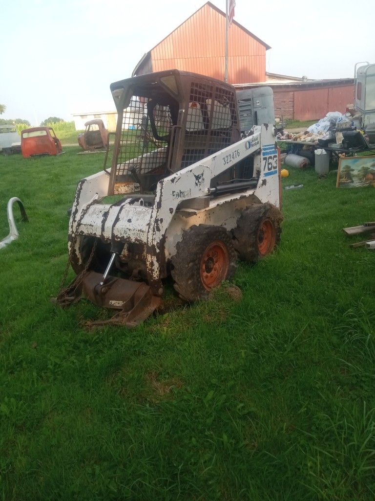2001 753 Bobcat Skid Steer