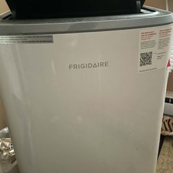 Frigidaire Portable Air Conditioner 