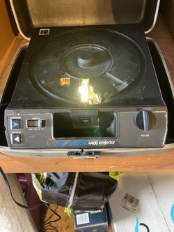 Kodak 4400 Carousel Slide Projector
