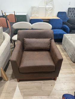 31.5'' Upholstered Mid-century Modern Armchair, Leather Boucle Barrel Chair