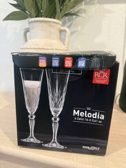 Melodía Champagne Glasses ( Set Of 6)