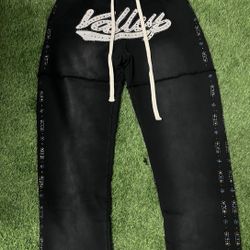 Valley Dreams Rhinestone Black Sweatpants Size Medium 