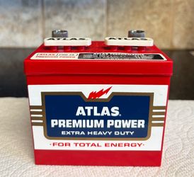 Vintage Atlas Battery Novelty Transistor Radio