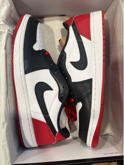 Jordan 1 low black toes size 10.5