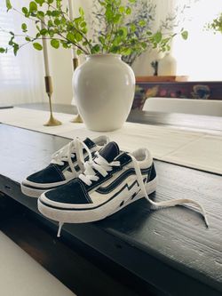 Vans lightening shoes sz 1 youth