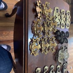 Brass dresser drawer handles and knobs
