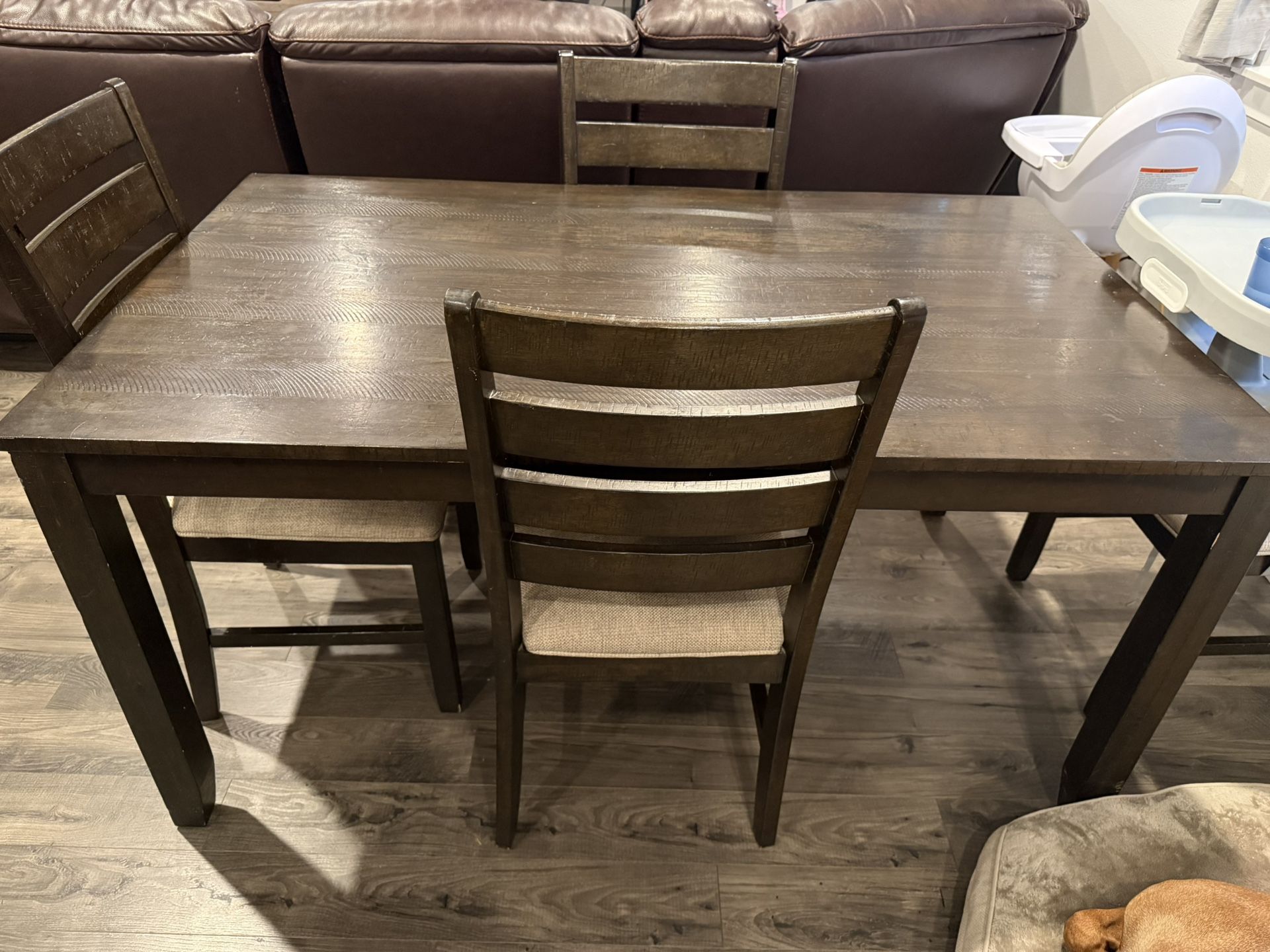 Brown Table With 4 Chairs