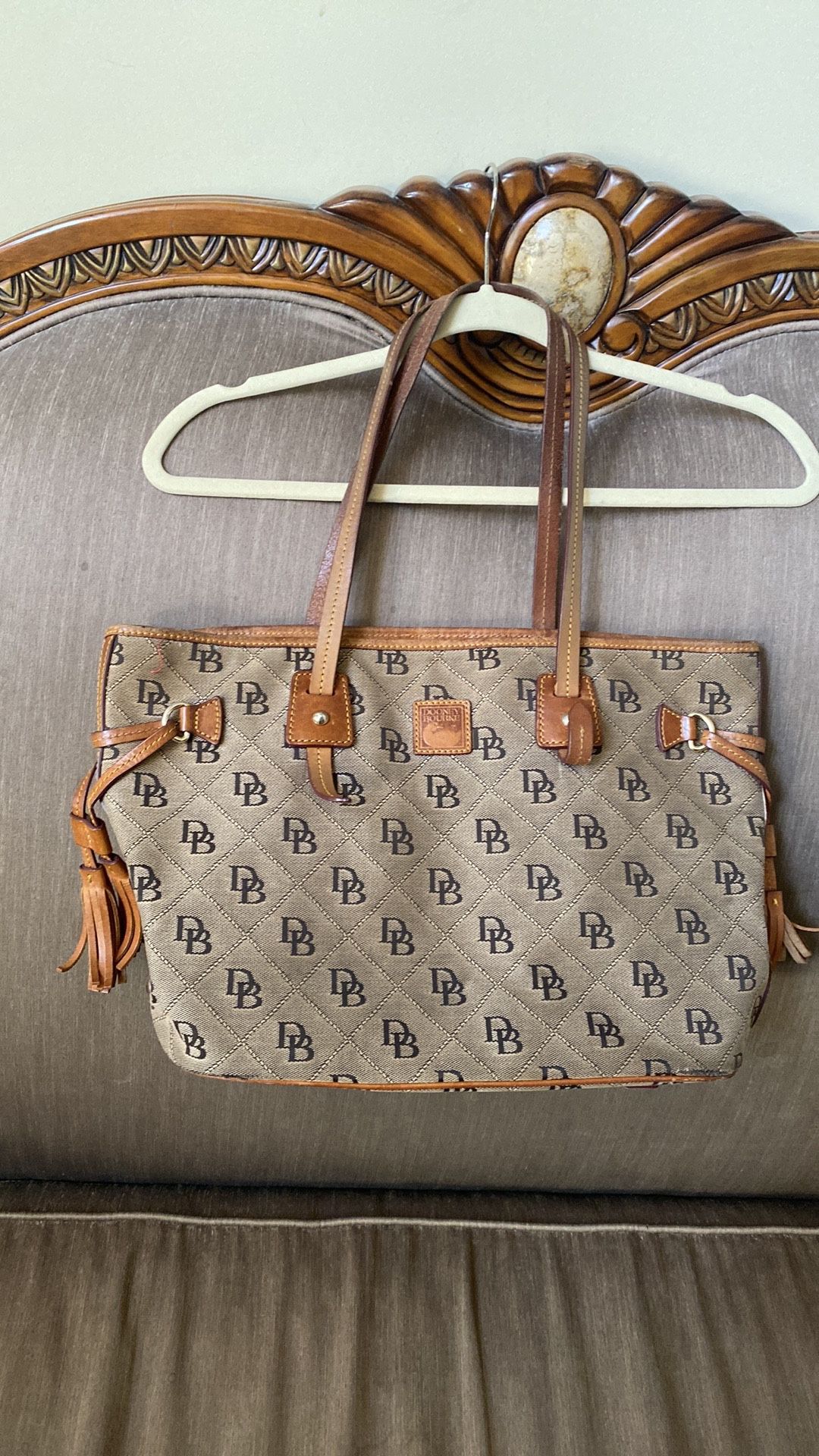 Dooney & Bourkey tote bag