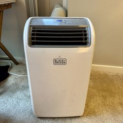 BLACK+DECKER 12,000 BTU (8,000 BTU SACC) Portable Air Conditioner