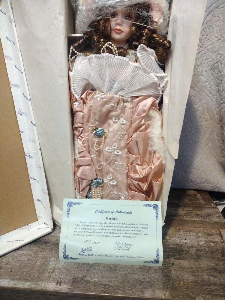 Doll Ceramic 19" 0/957 ////15.000 Collectables,New Products : American Fashion Style Bags On Sale