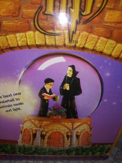 Harry Potter motion sensor musical snowglobe tested and works