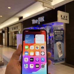 iPhone XS Max (unlocked) 