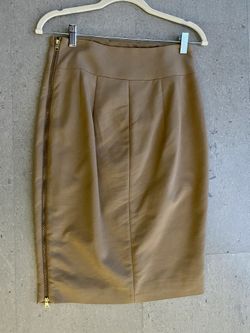 Express beige pencil skirt size 4