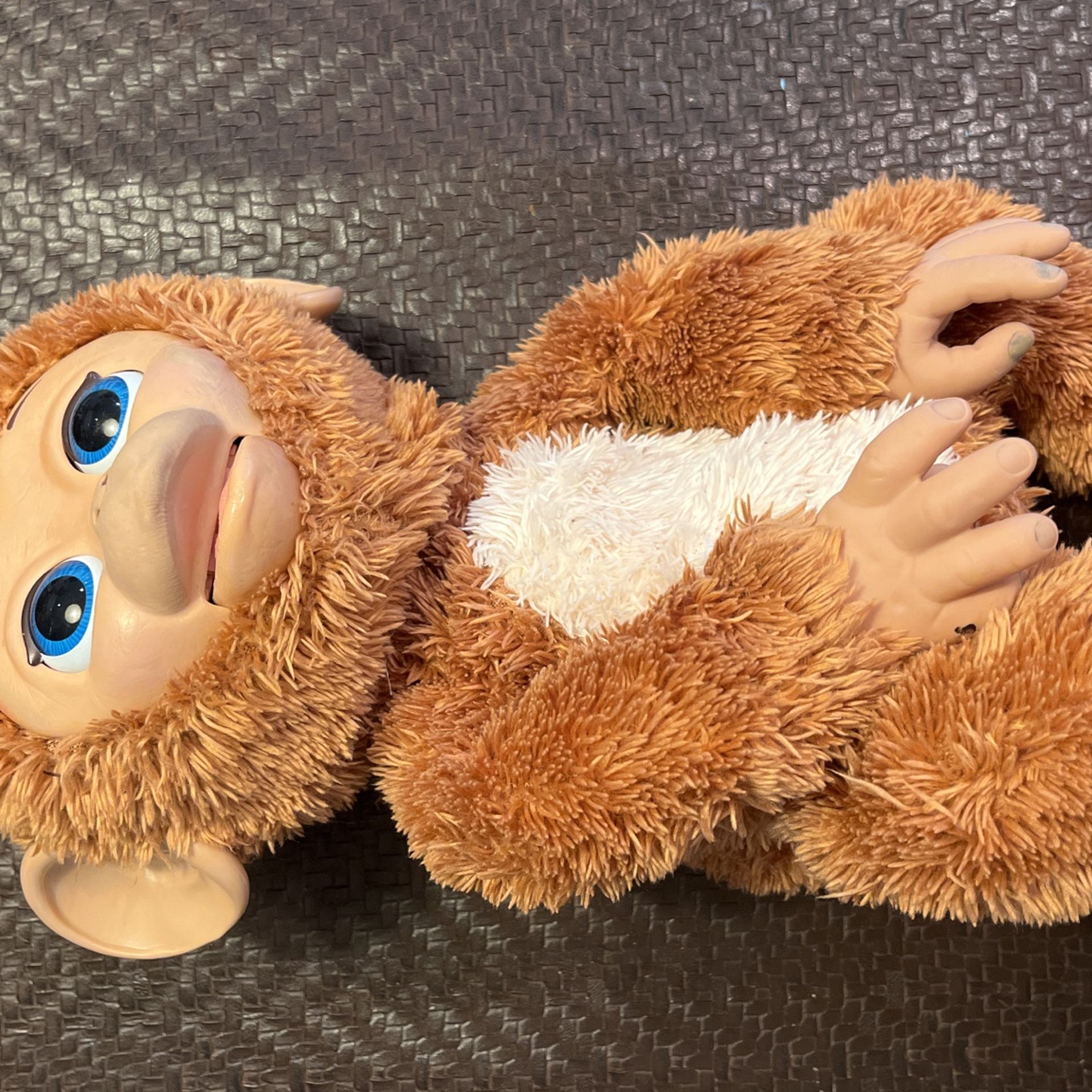 FurReal Friends Cuddles - My Giggly Monkey