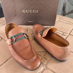 Gucci shoe size 43