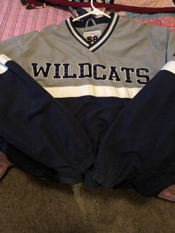 UNH WILDCATS WARM UP JERSEY XL
