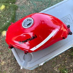 Ninja 250 Gas Tank 2012