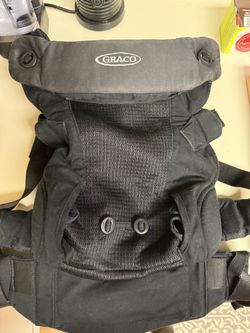 Graco Baby Carrier..